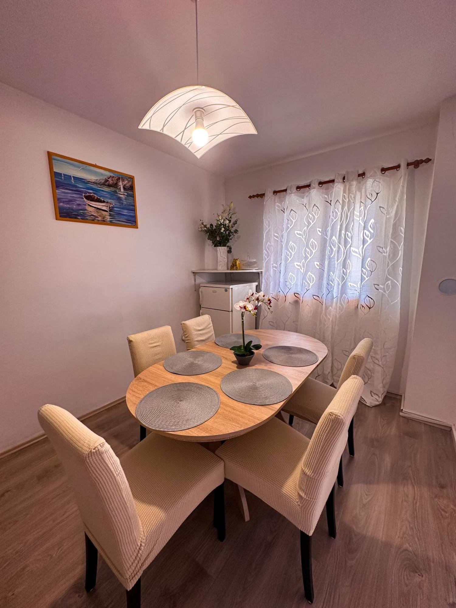 Apartment Lucija Zara Esterno foto